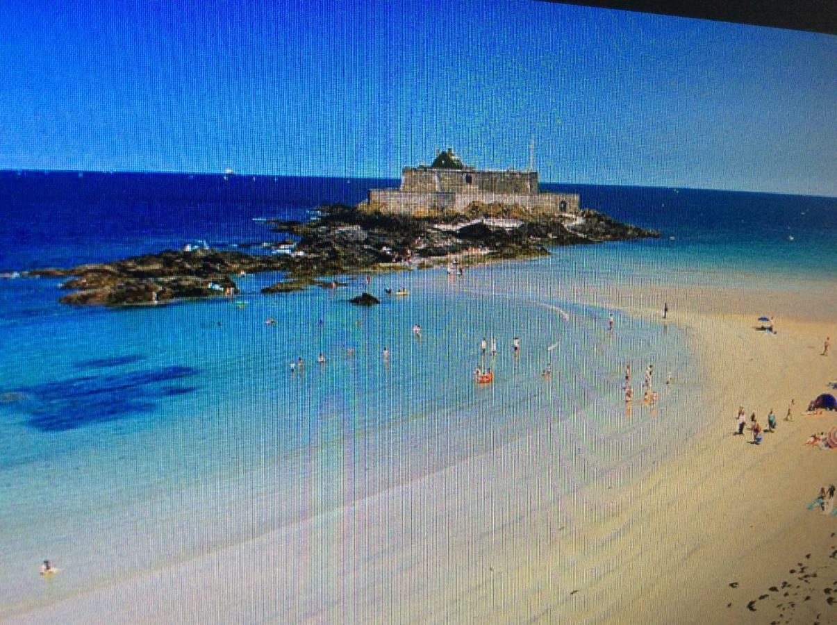 Le Dauphine 20M De La Plage Saint-Malo Eksteriør billede